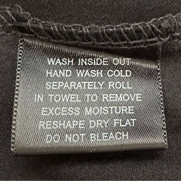 INC International Concepts Silver Chain Short Sleeves Black Tee - Picture 10 of 11